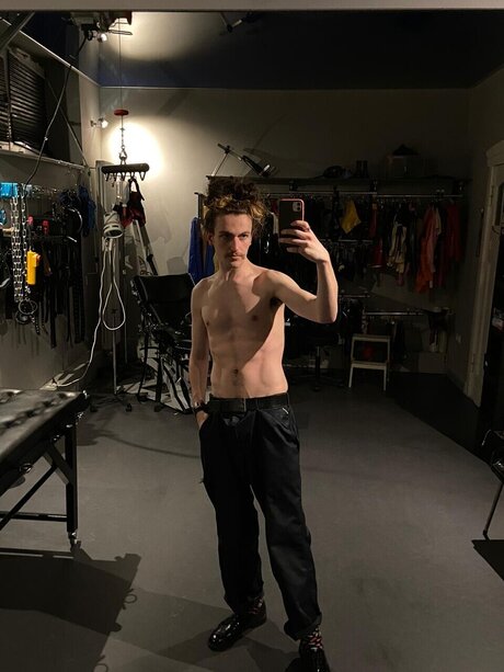 Touchsex pornstar hot pics