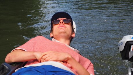 Busy Thom model free photos