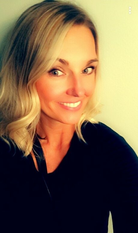 Shanna nudes model images