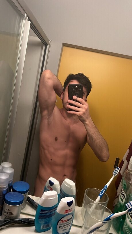 izzy naked star archive