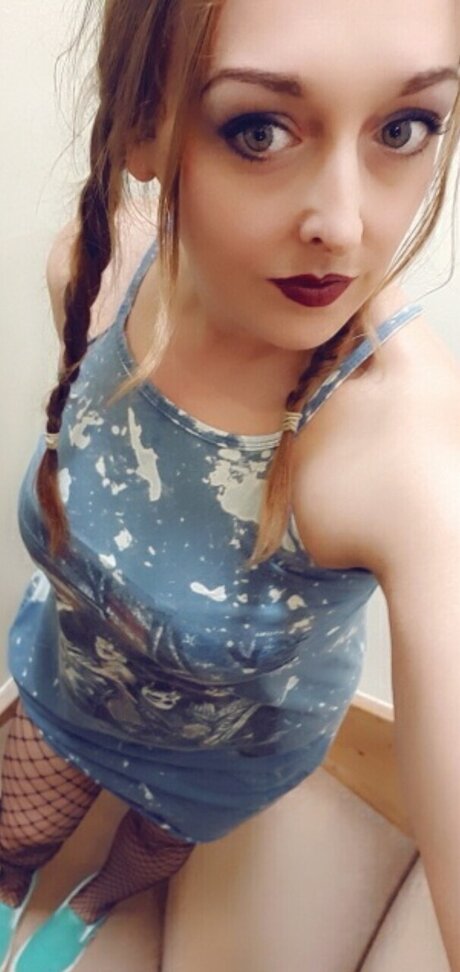 Emma Minx model naked gallery