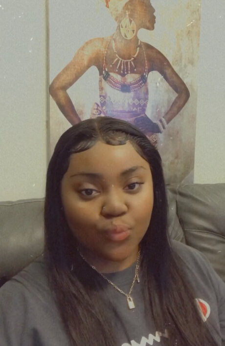 Iamthickkkk pornstar high quality picture