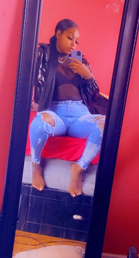 Yeaaaraee nudes star pics