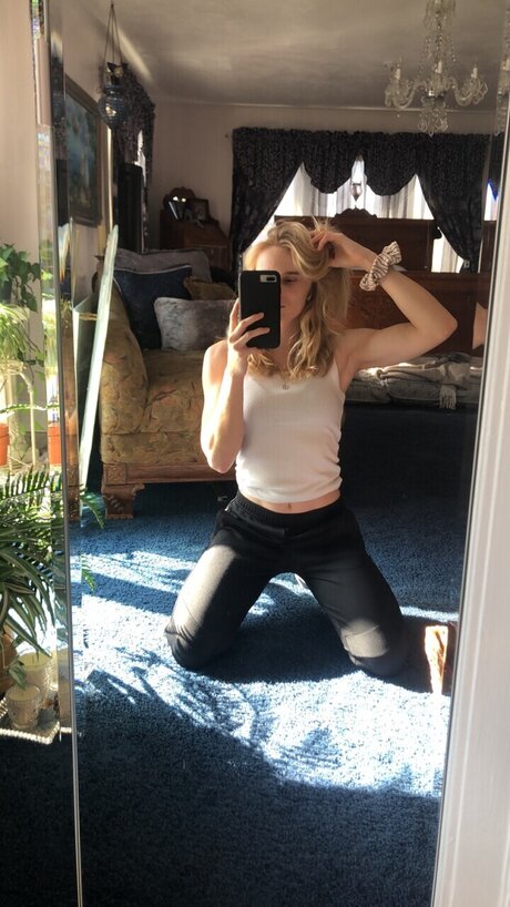 Rachel Williams porn star galleries