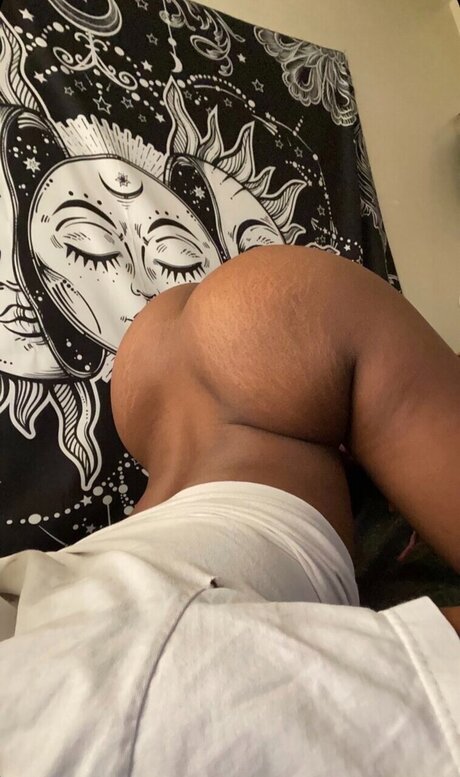 Sin n Gin model high quality photos