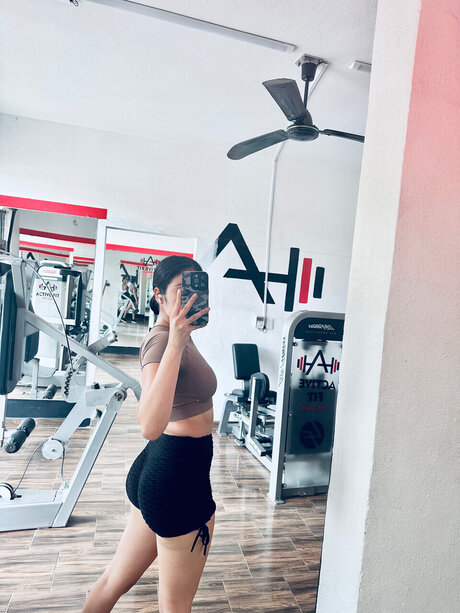 Blanca Sierra model hd img