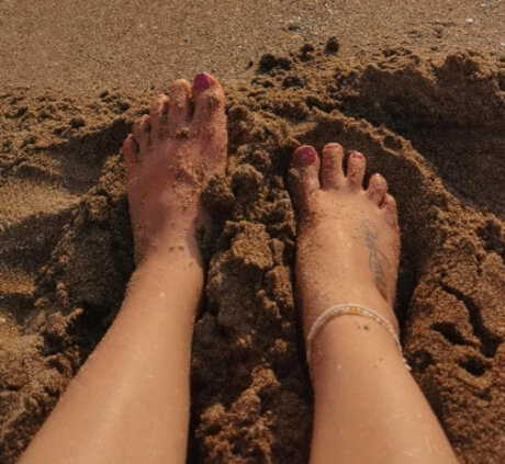 Feet extacy pornstar pretty photo