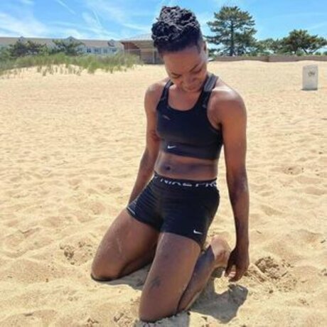 Nelly like da rapper hot model image