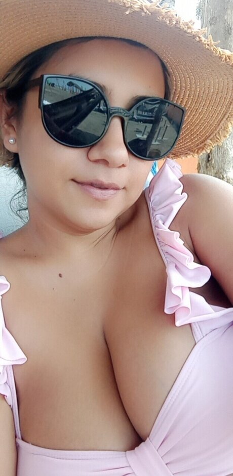 Gaboobs pornstar exclusive photo