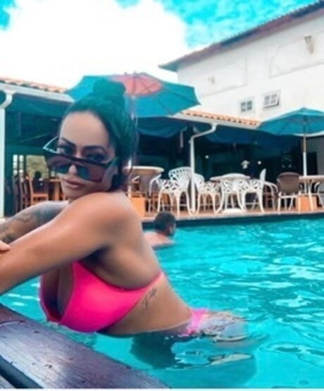 Maviebel pornstar exclusive pics