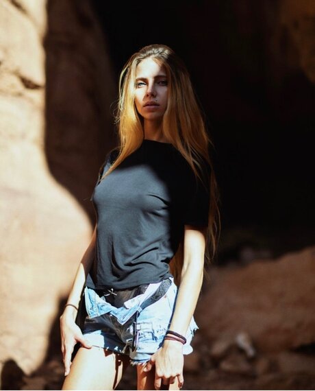 ALICEMEKI model pretty gallery