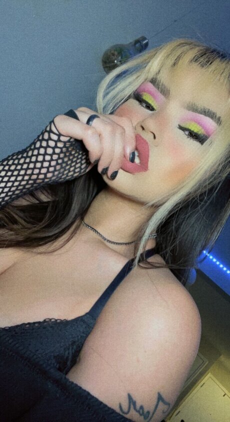 BaddieNatsu hd pornstar image