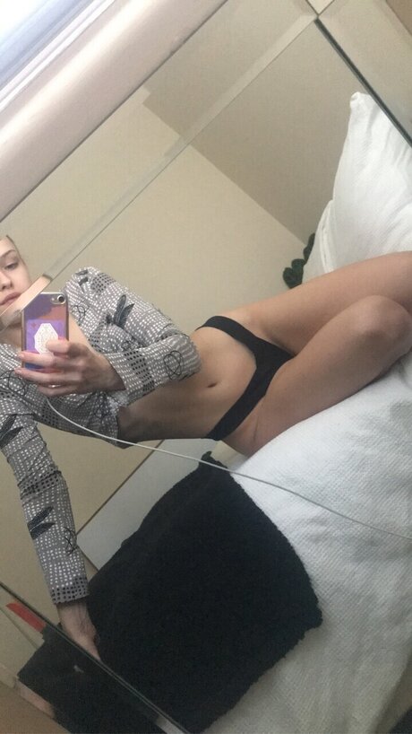 Tina_ high quality model img