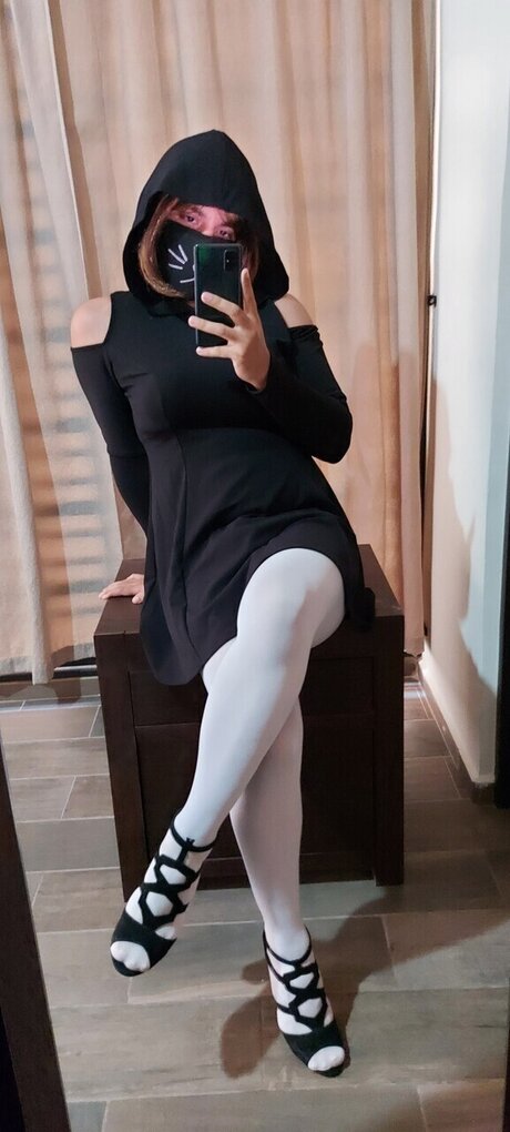 EmeraldExperience model erotic pic