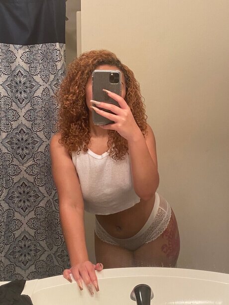 youronlyfantasy nude star picture