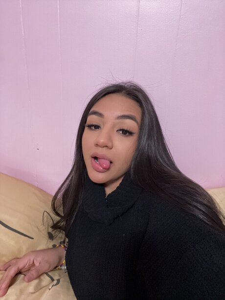 Salleny Cruz pornographic actress images