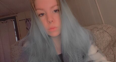 Plvgue Princess naked model image