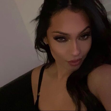 Diabla mami nudes star pic