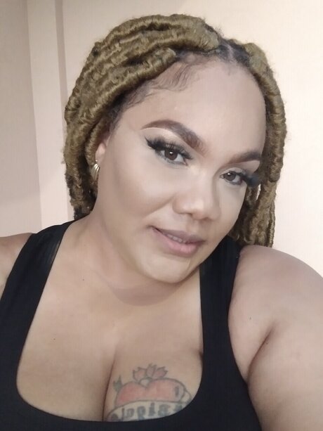 Chelsie Heaven pornstar xxx archive