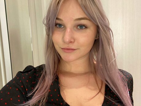 Elinkaaa star art pics