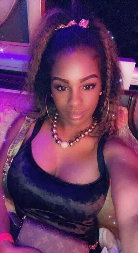 Kianna pretty actress photos