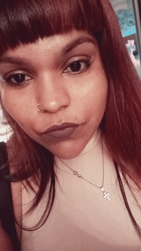 Leila barro top star photo