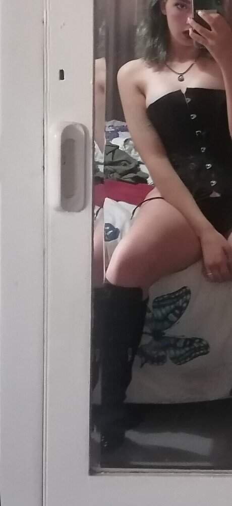 MissLucy pornstar pretty images