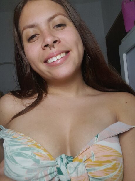 Valentina Bann sexy star galleries