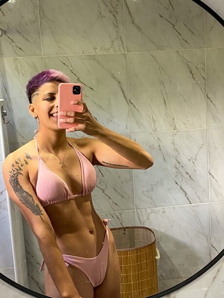 Debora high quality star photos