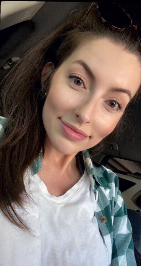 Cara model nude archive