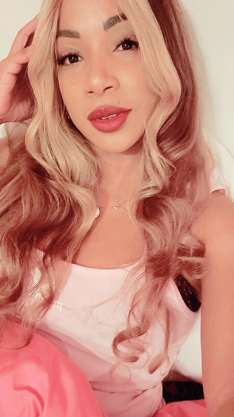 Lainhigualable xxx star archive