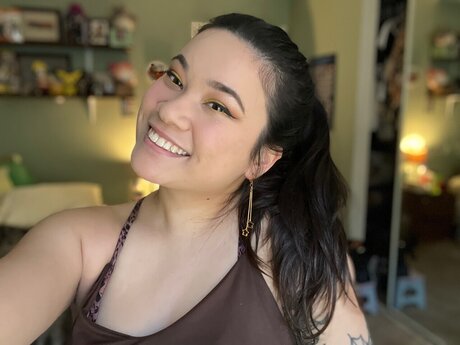 Lynnthebaby erotic model img