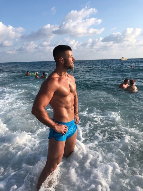 Crysty 88 top pornstar pic