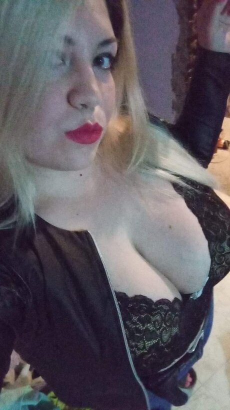 Ayefgh pornstar adult img