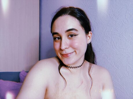 daya darling erotic actress pics