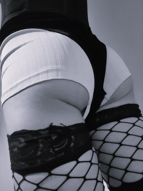 Happenis Mandy free pornstar pic