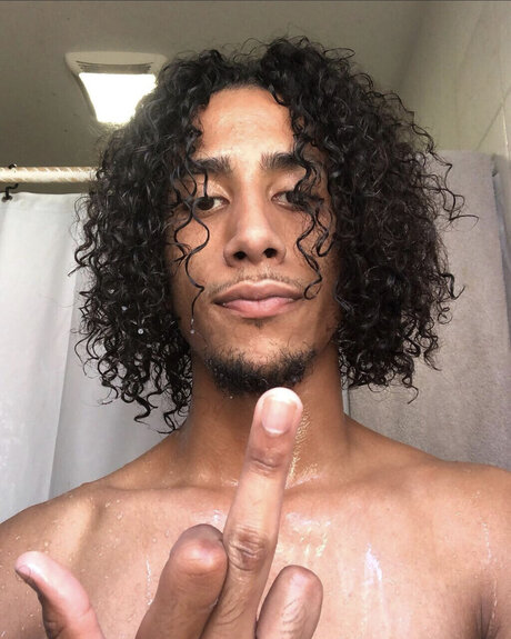 Fonzohp free model pictures