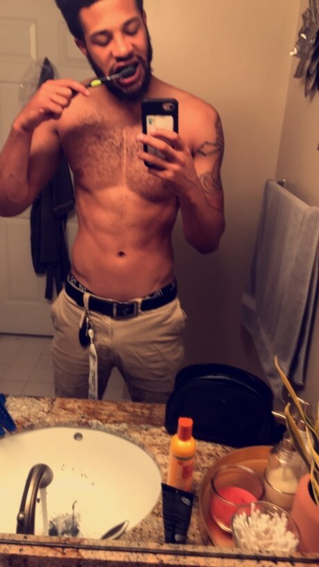 _shhh hot actress pictures