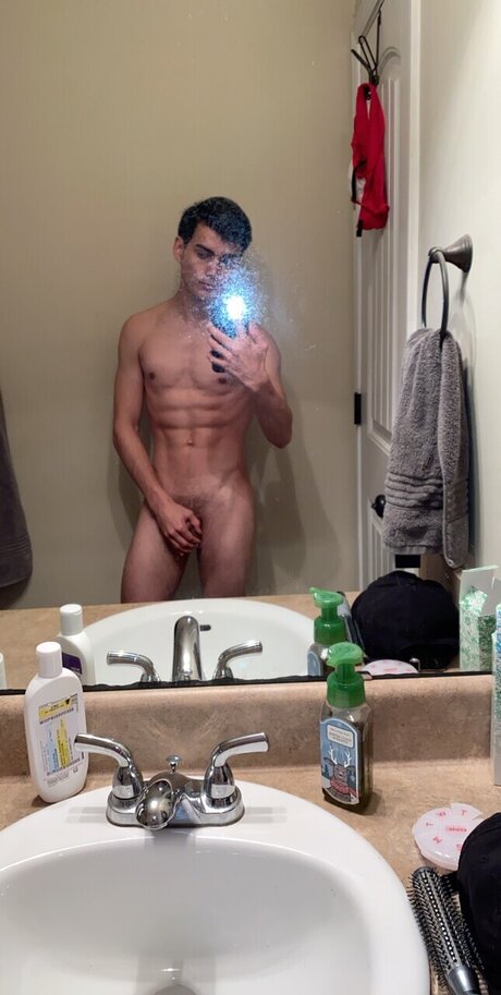 Cool guy star nudes archive