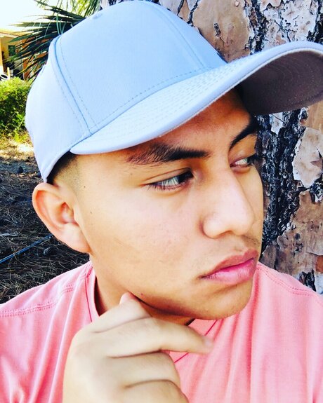 Alonzo xxx model archive