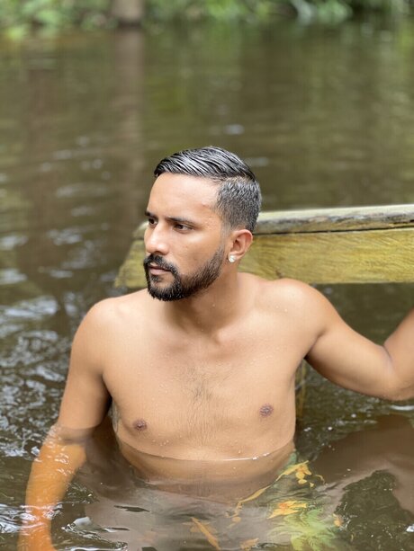 Jhonjhon star sexy photos