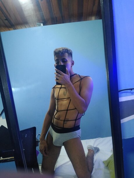 cloetd nudes star pics