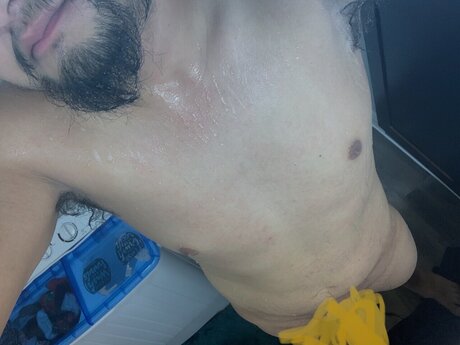 Scooby with the dubby star top photo