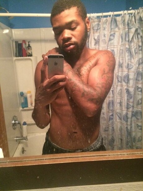 BenFrank pornstar naked galleries