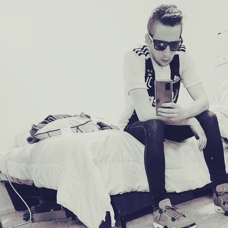 John G model nice img