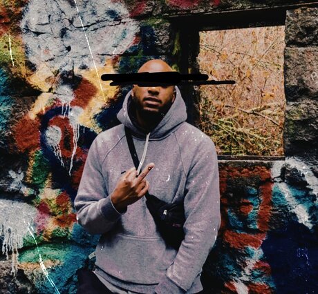 Lee The Second star top picture