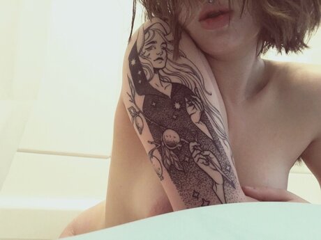 Irelyne beautiful actress gallery