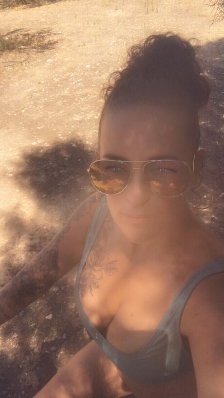 SarahCx_ beautiful model pics