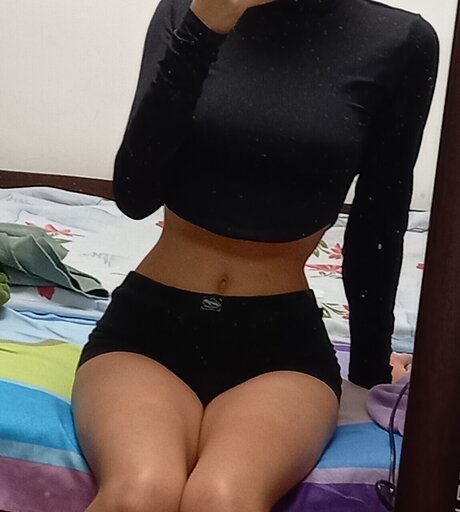 Larisa Loredana star nice pic