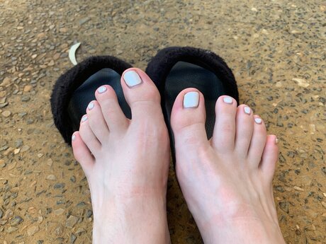 My sweet feet naked star pic